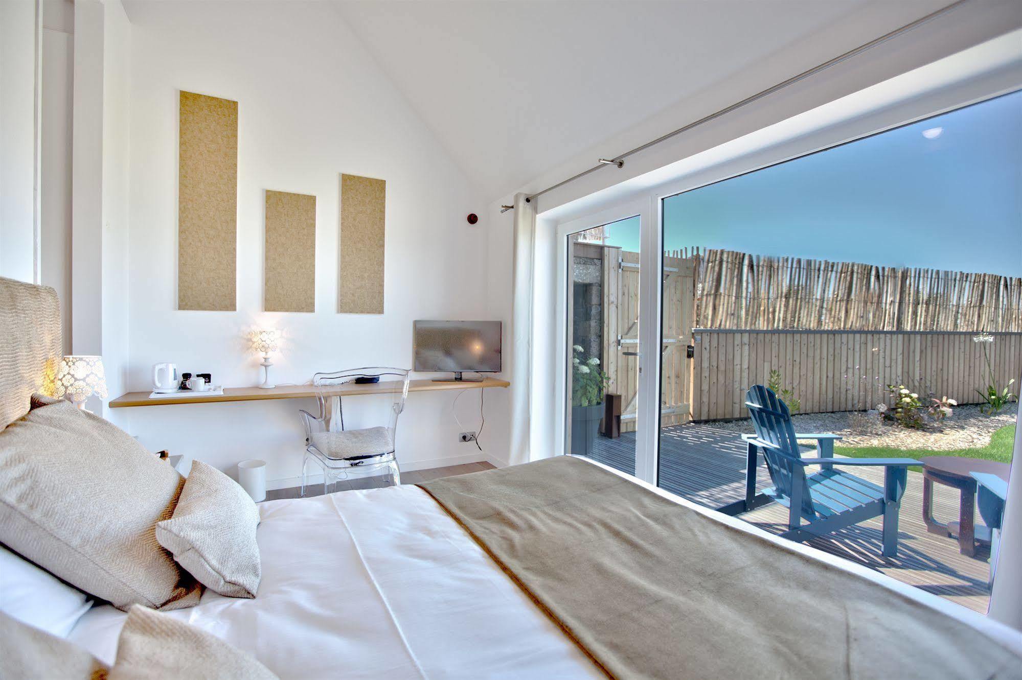 Le Landemer Urville-Nacqueville Exteriör bild